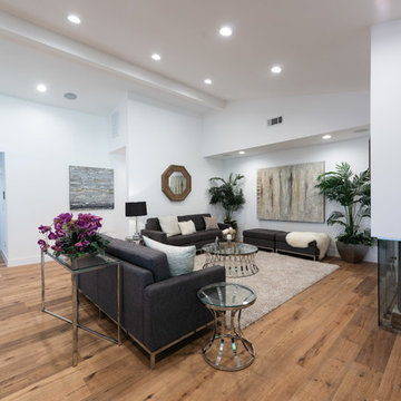 Contemporary Living Room | Wrightwood Residence | Studio City