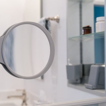 PL Portray Medicine Cabinet - Sliding magnification mirror