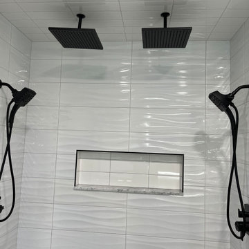 Grosse Pointe Woods, MI bathroom