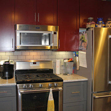 Kitchen Design: Dura Supreme Cabinetry, Viatera Rococo Quartz Counter