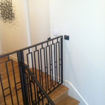 Traditional Ornamental Child Gate
