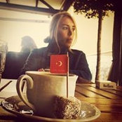 Derya Diyaroglu's photo