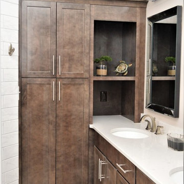 Chesterton, IN. Haas Signature, Maple Kitchen, Bathrooms, Basement, & Laundry