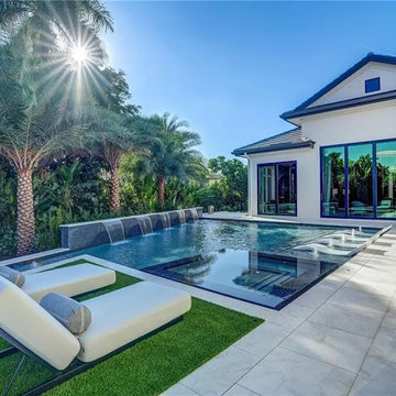 Putter Point Court