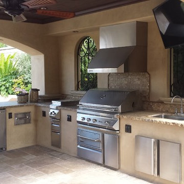 Outdoor kitchen