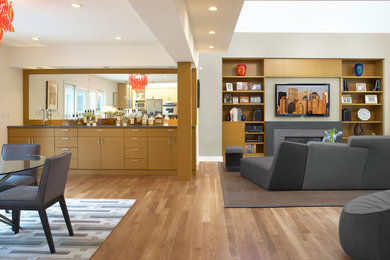 Trendy living room photo in San Francisco