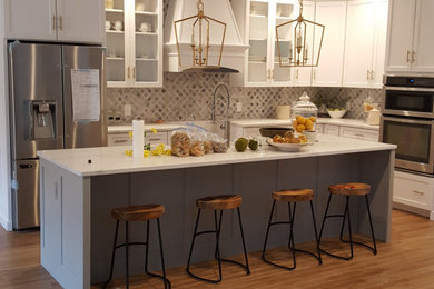 Kitchen - large transitional kitchen idea in DC Metro