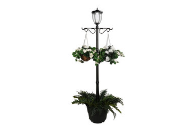 Terrace Solar Lamp Post and Planter