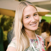 Molly Cairns's photo