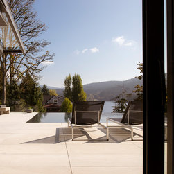 Quantum Windows & Doors | Hlynsky + Davis Architects - Windows And Doors