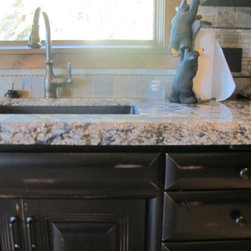 Mica Bay - Kitchen Countertops