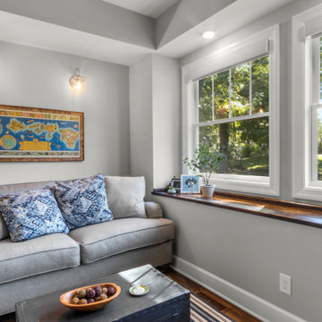 Delavan Lake Cottage Receives a Face 'Lift'
