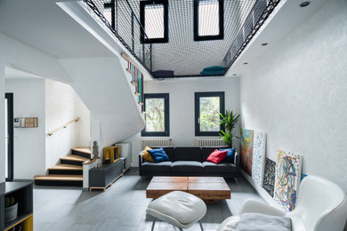 Cette photo montre un salon tendance.