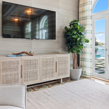 Casual Waterfront Luxury on Hibiscus Island