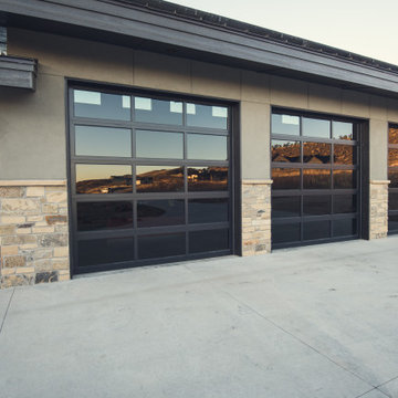devils backbone garage