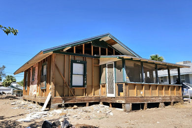 Inspiration for an exterior home remodel in Las Vegas