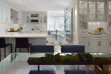 Home design - modern home design idea in New York