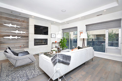 Inspiration for a contemporary living room remodel in Ottawa