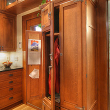 Cabinet hinges and pulls