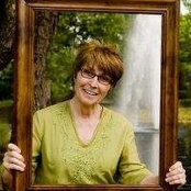 Pat Lowe's photo