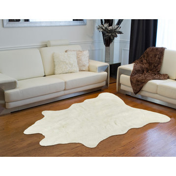 5.25'x7.5' Faux Hide Rug, Off-White