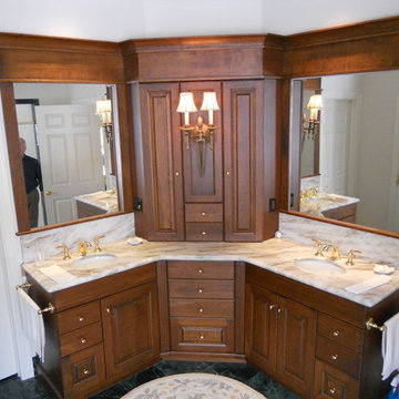 Traditional Bathrooms