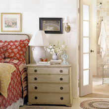 Nonylee's bedroom
