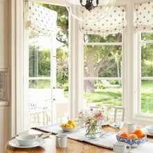 Bay windows/French doors