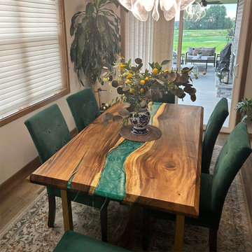 Walnut & Green River Table with Gold Legs – Crafted for Contemporary DiningWalnu