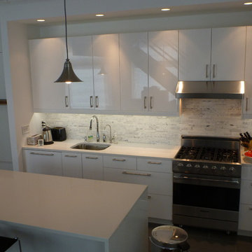 IKEA Kitchen: Abstrakt White Manhattan