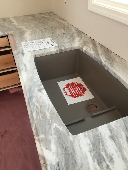 Fantazy brown quartzite countertops installation