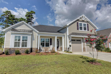 Inspiration for a transitional exterior home remodel in Wilmington