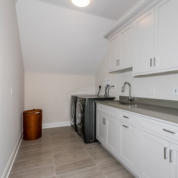 6 Winker Lane