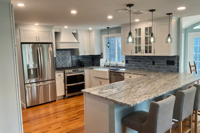 Kitchen photo in Bridgeport