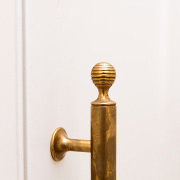 Classic In-Frame Shaker Beaded Front Frame Bootility - Cuffley