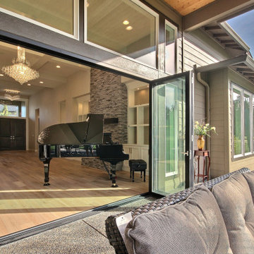 PK17 - Indoor-Outdoor Living Area