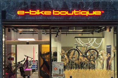 NEONMONKI x e-bike boutique - Frontleuchter Ladenbau Leuchtwerbung Fassade