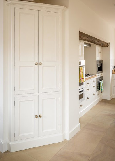Country Kitchen by Hill Farm Furniture Ltd