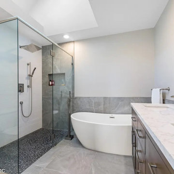 Curbless Shower and Tub Remodel in Carnation | Bezruchuk Inc