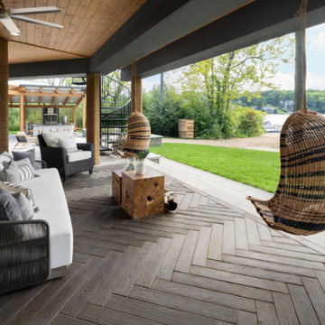 A Vacation That Lasts a Lifetime - Lounge Area