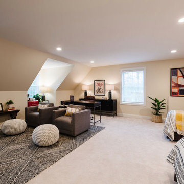 Multifunctional Home Office + Guest Room