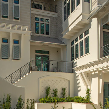 Leonhard Residence