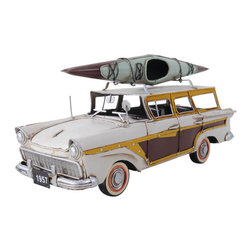 Ford 1957 AJ019 Woody-Look Country Squire with Kayak Car Model - Decorative Objects And Figurines