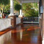 Exposed rafter tails Exposed rafter tails