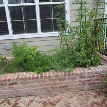 Creating a Courtyard with Southern Charm