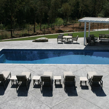 Blue Hawaiian Fiberglass Pools