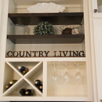 Contemporary Farmhouse in White