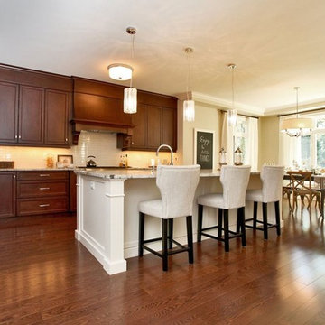 King's Landing | White Oakville Kitchen