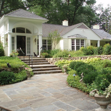 Entry steps up to front door