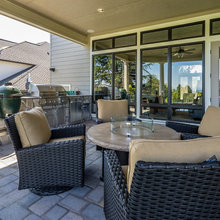 Outdoor Kitchen